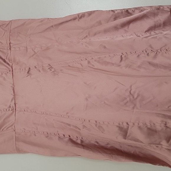 Nwt ROSEDRESS MAUVE STRAPLESS MINI DRESS SATIN EFFECT SIZE MEDIUM - Picture 6 of 16